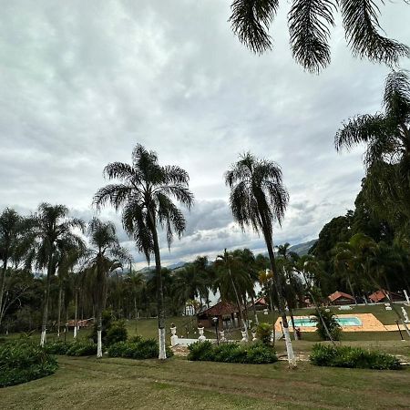 Pousada Solar Das Palmeiras Joanópolis Exteriör bild